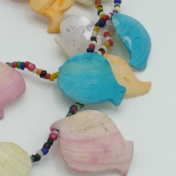Pastel Dyed Seashell Fish Colorful Multi Strand Seed Bead Necklace 27" Vintage - Picture 8 of 14